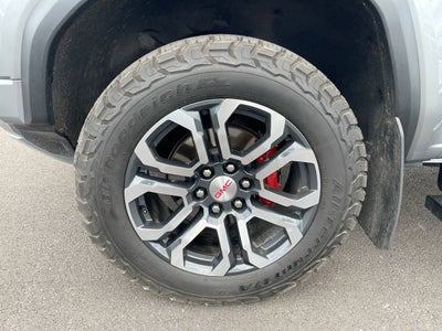 2023 GMC Canyon 4WD AT4