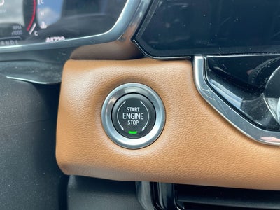 2023 GMC Canyon 4WD AT4