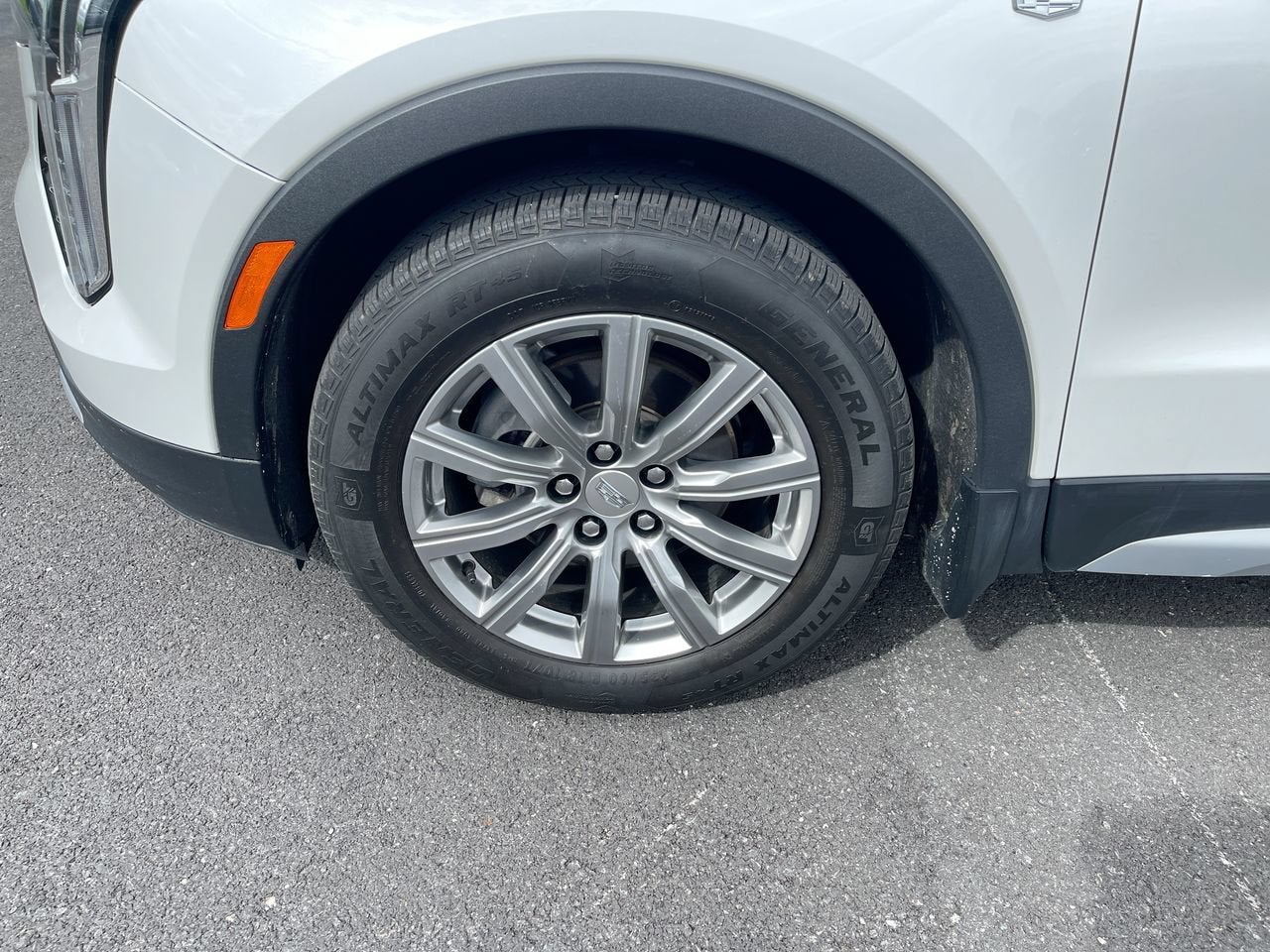 2020 Cadillac XT4 AWD Premium Luxury