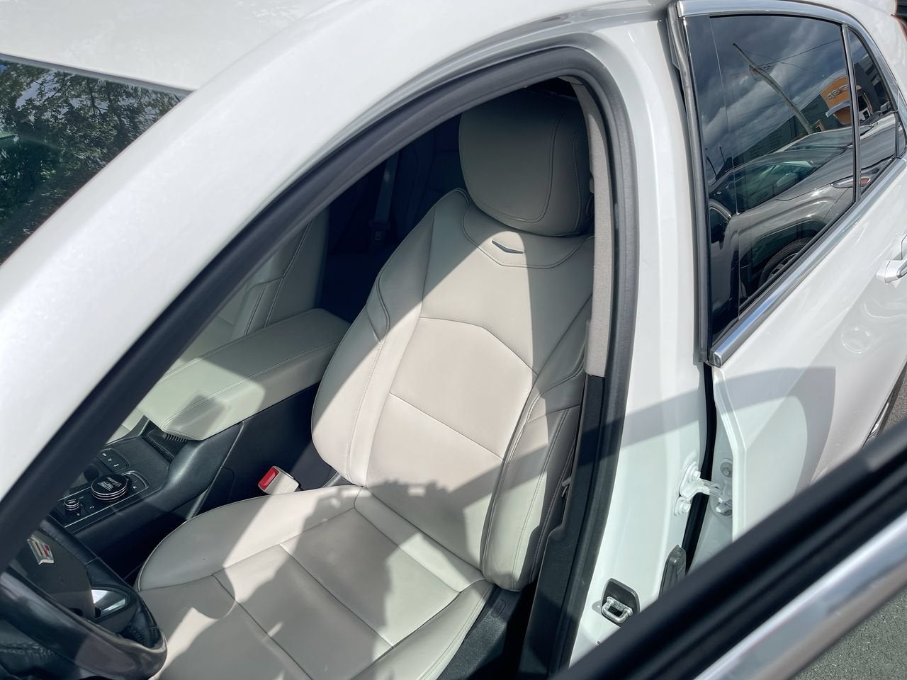 2020 Cadillac XT4 AWD Premium Luxury
