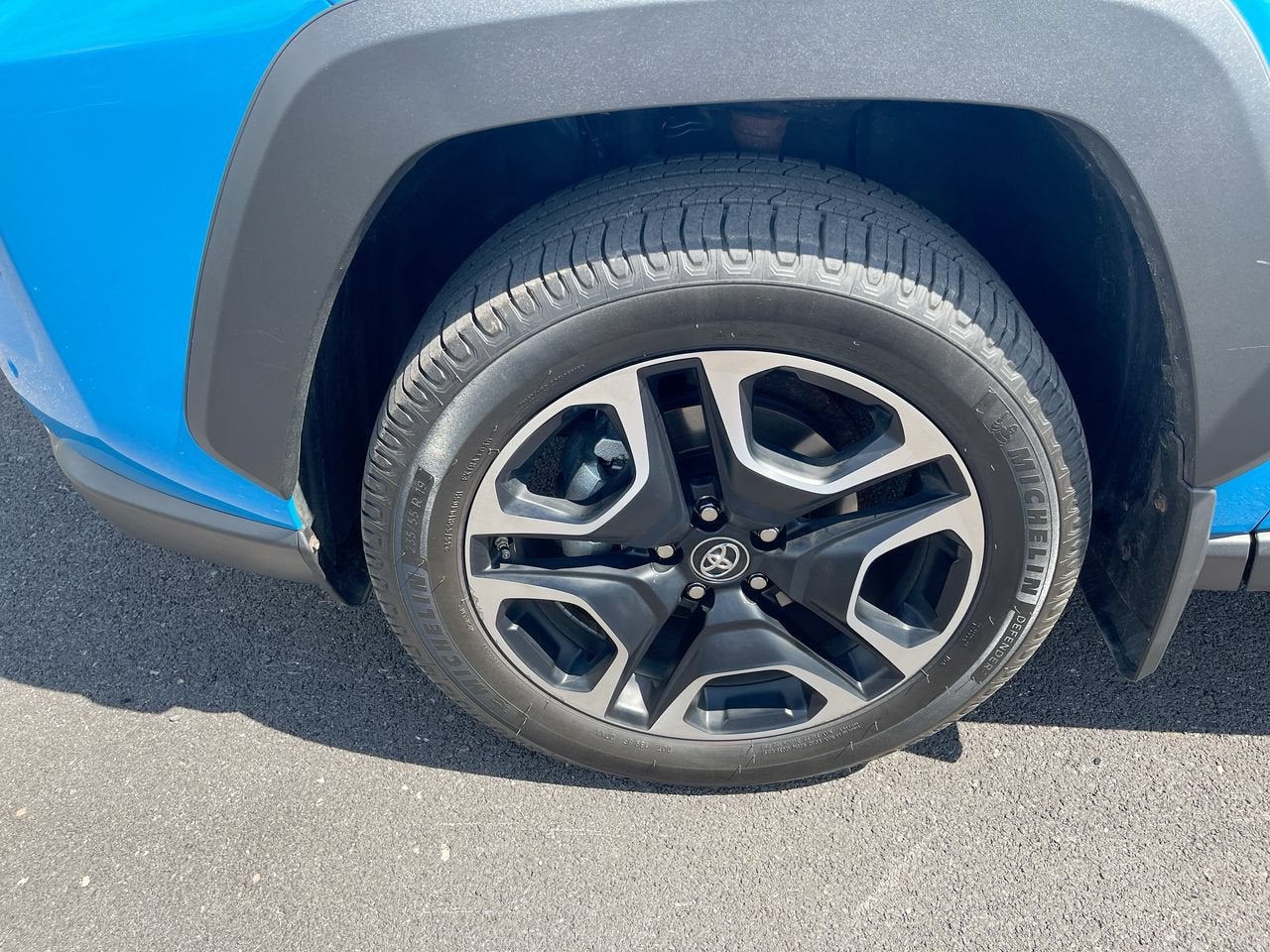 2019 Toyota RAV4 Adventure