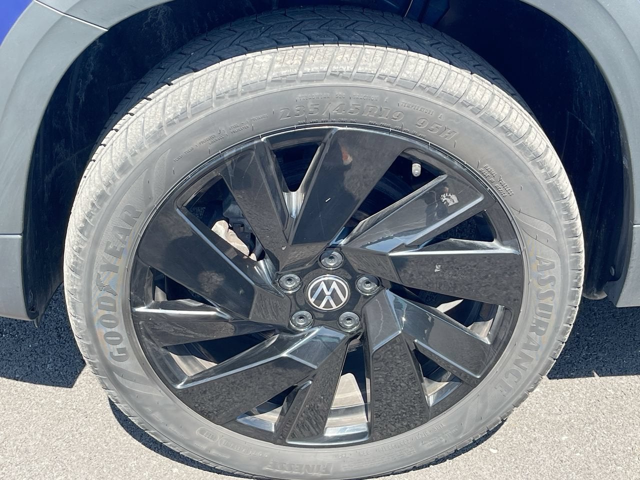 2023 Volkswagen Taos SE