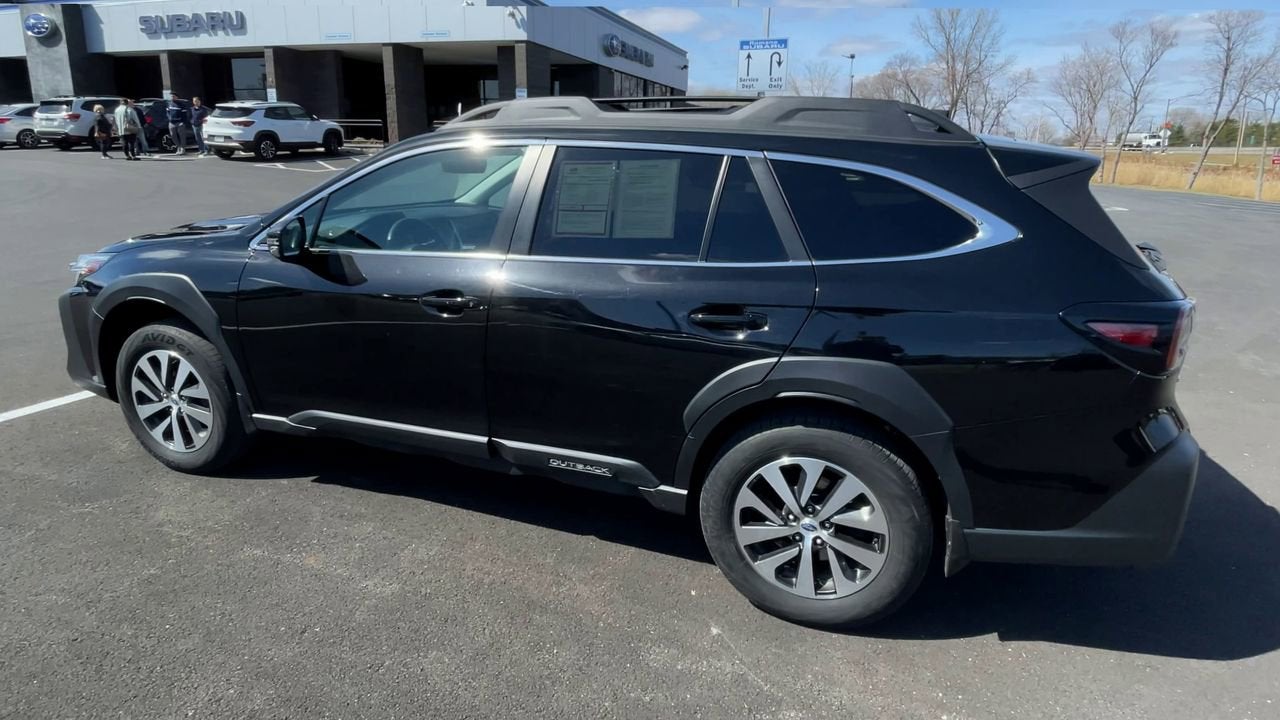 2023 Subaru Outback Premium