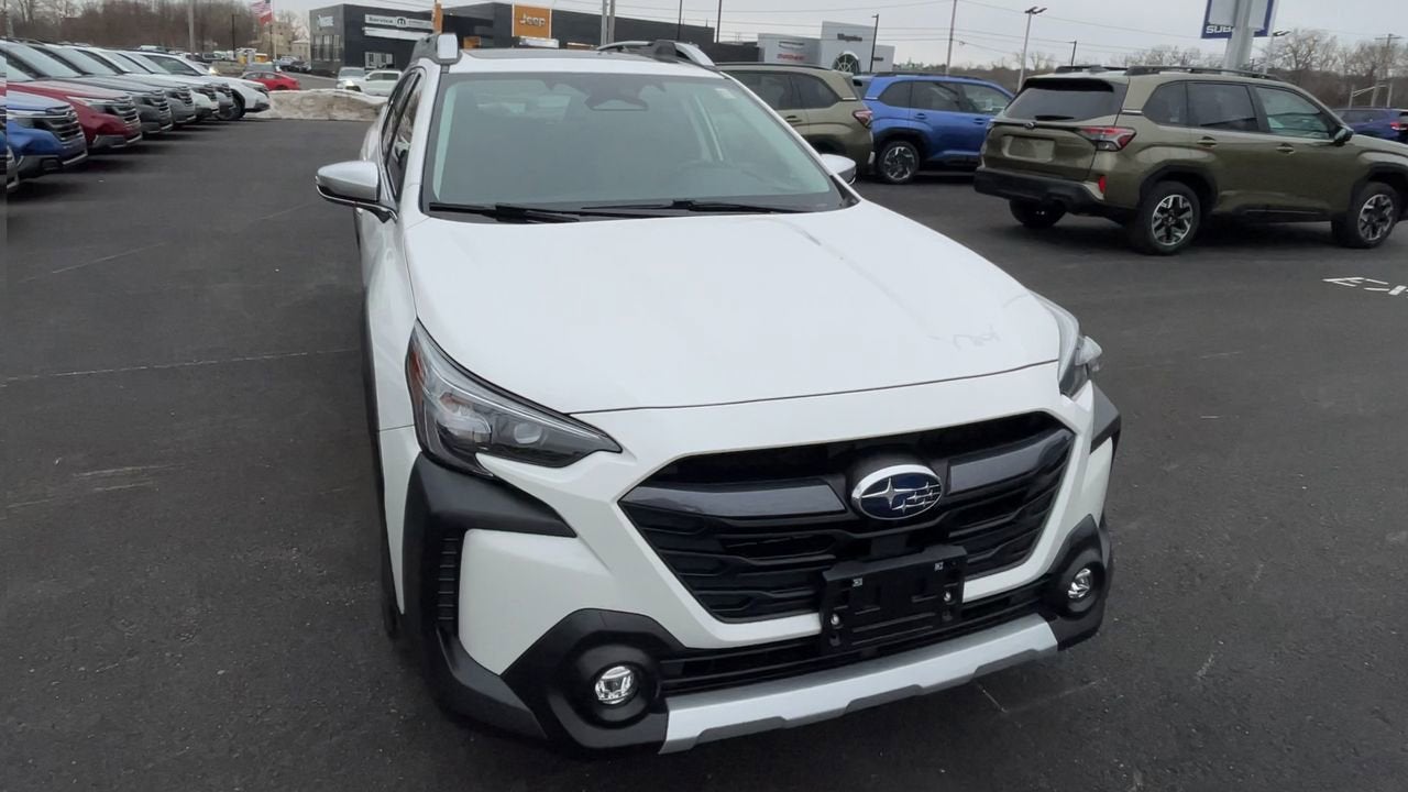 2025 Subaru Outback Touring XT
