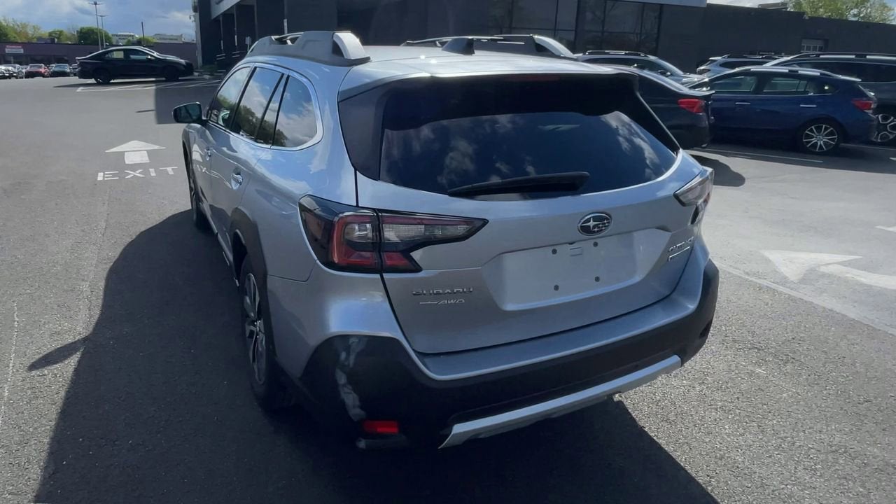 2023 Subaru Outback Touring XT