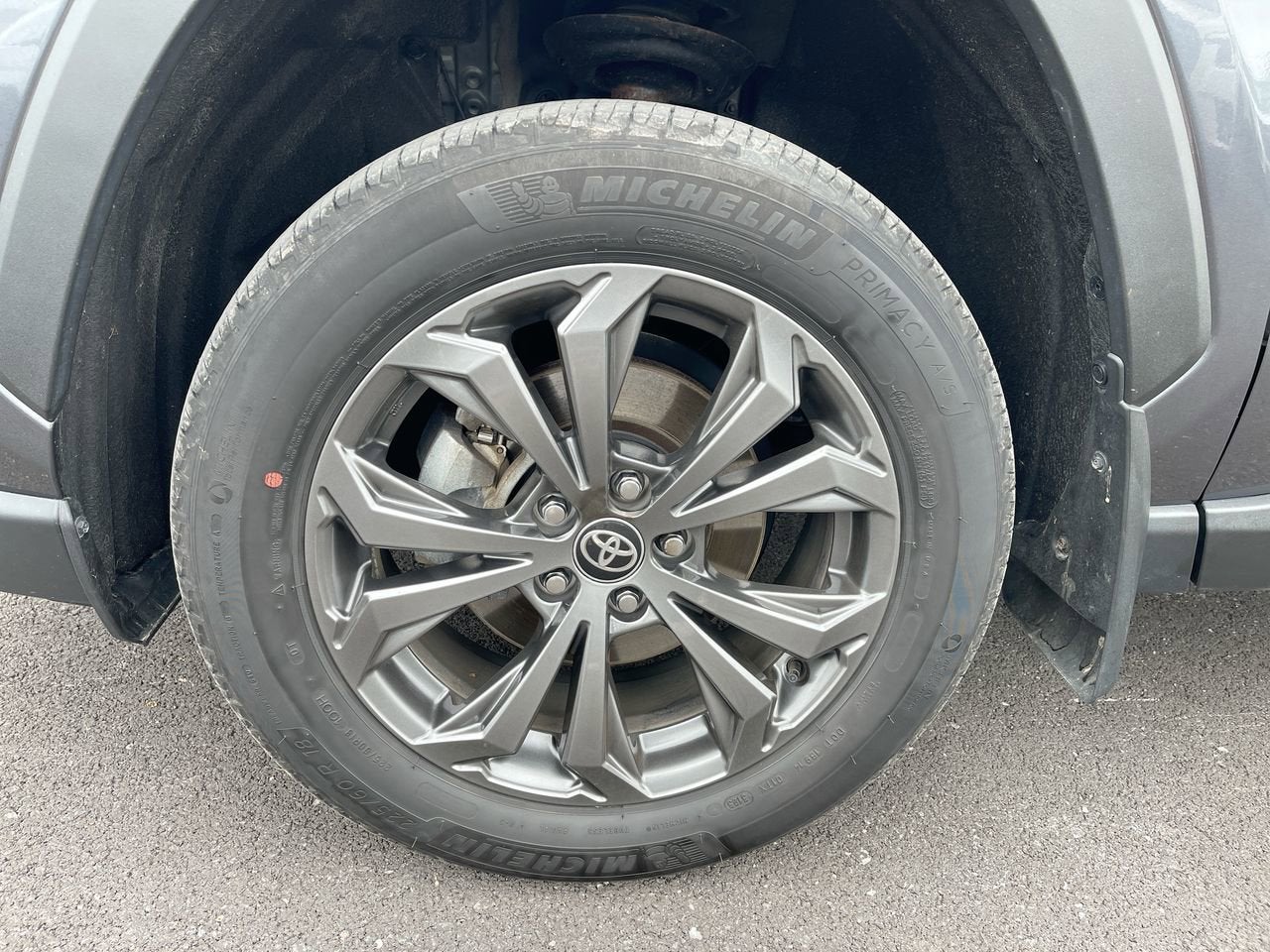 2023 Toyota RAV4 Hybrid XLE Premium
