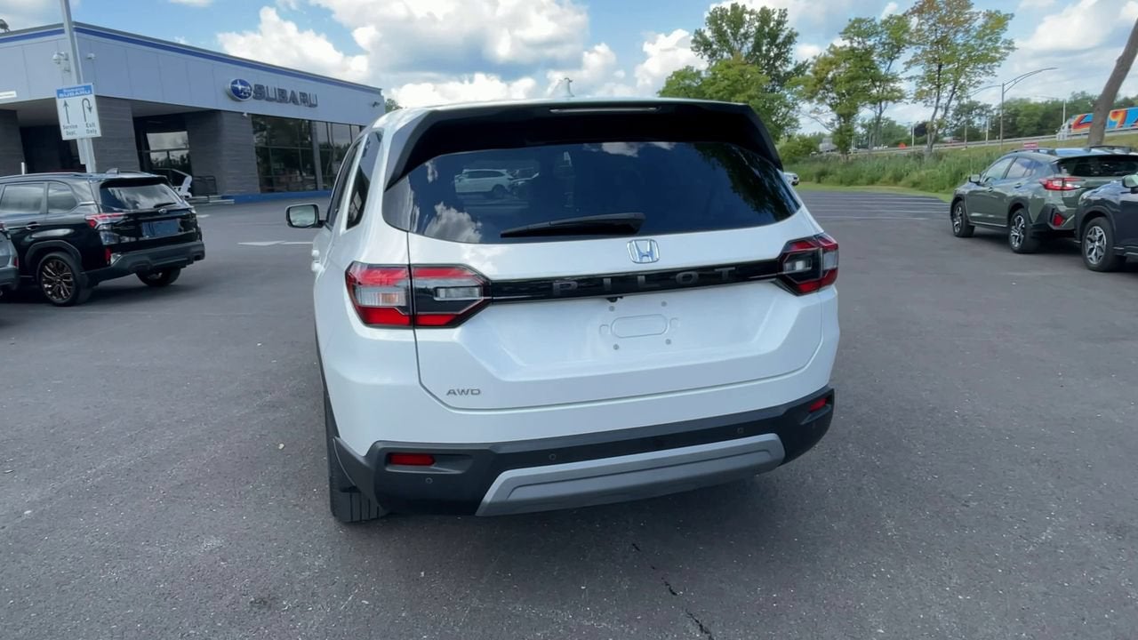 2024 Honda Pilot EX-L 8 Passenger