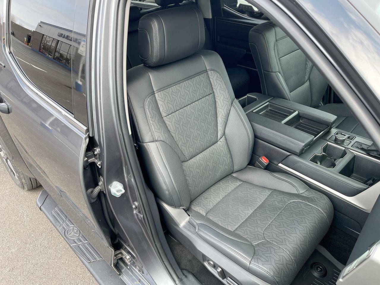 2023 Toyota Tundra 4WD Limited Hybrid