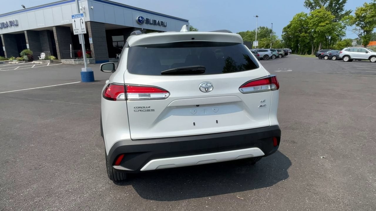 2023 Toyota Corolla Cross LE