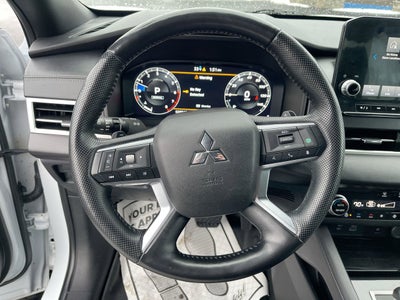 2023 Mitsubishi Outlander SEL Black Edition