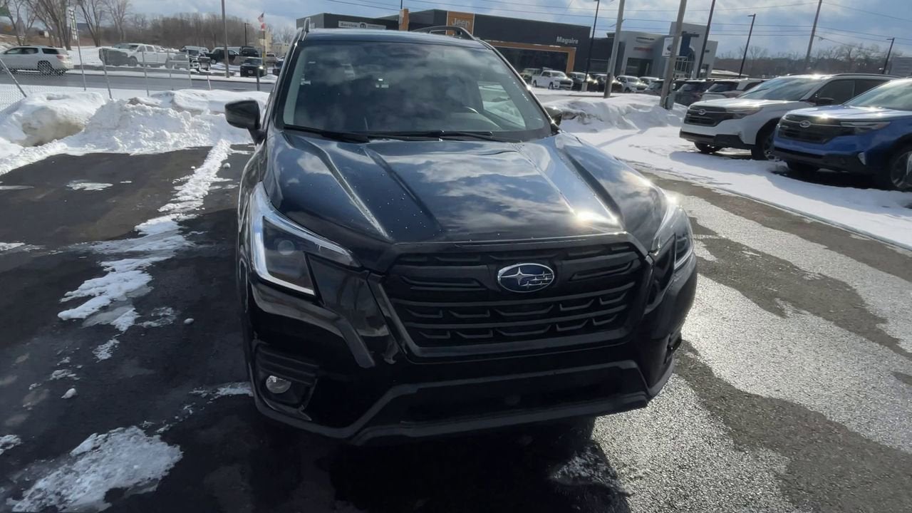 2023 Subaru Forester Premium