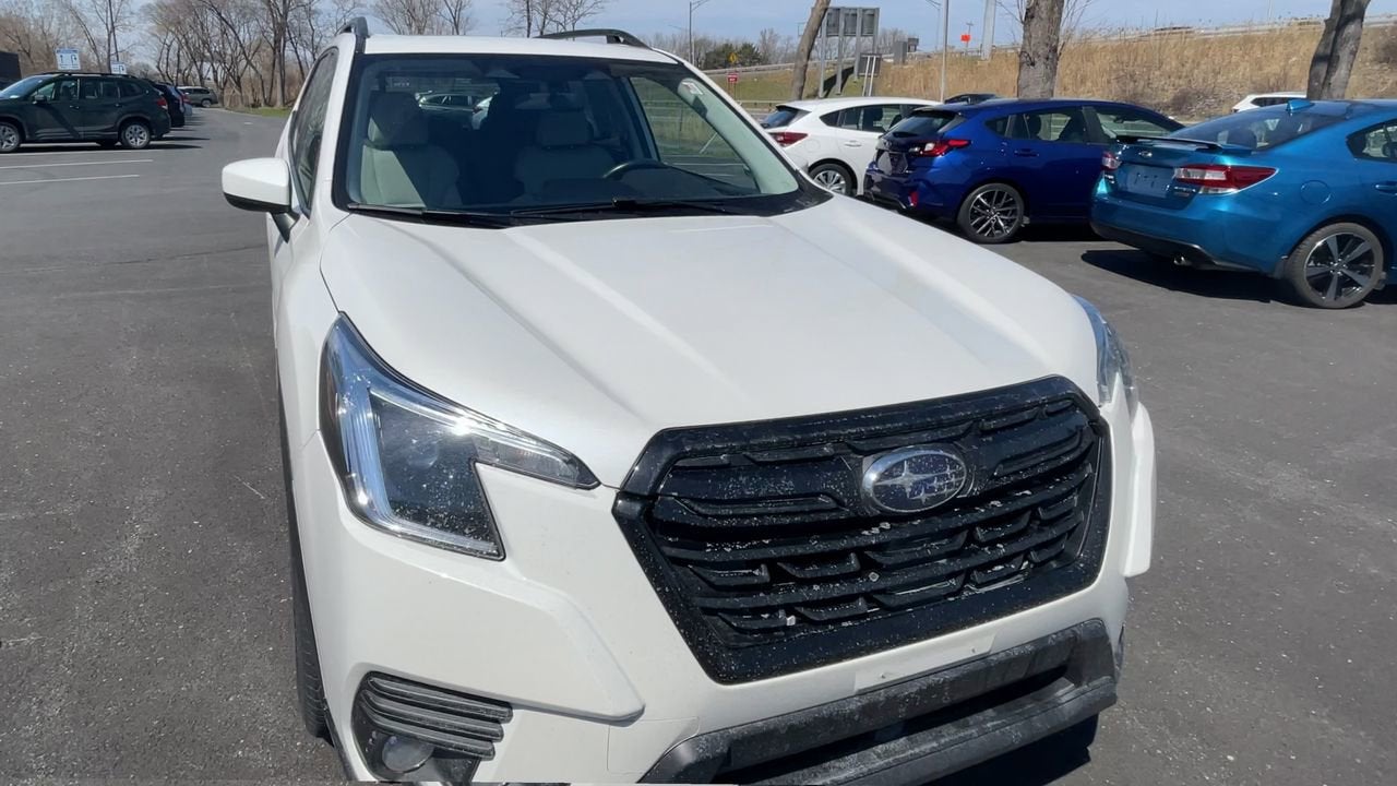 2023 Subaru Forester Premium