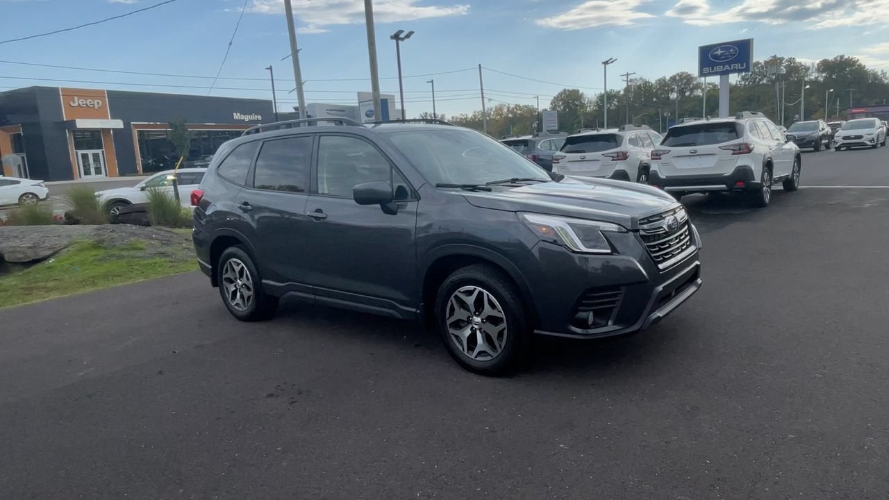 2023 Subaru Forester Premium