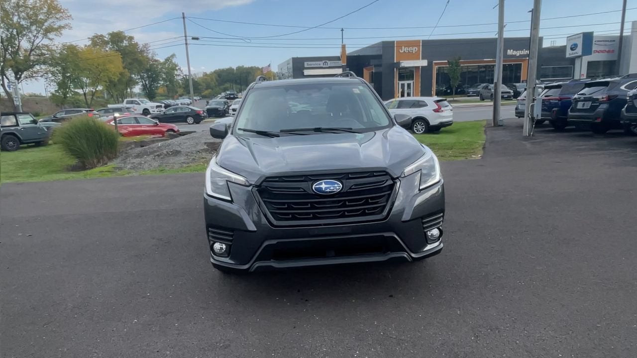 2023 Subaru Forester Premium