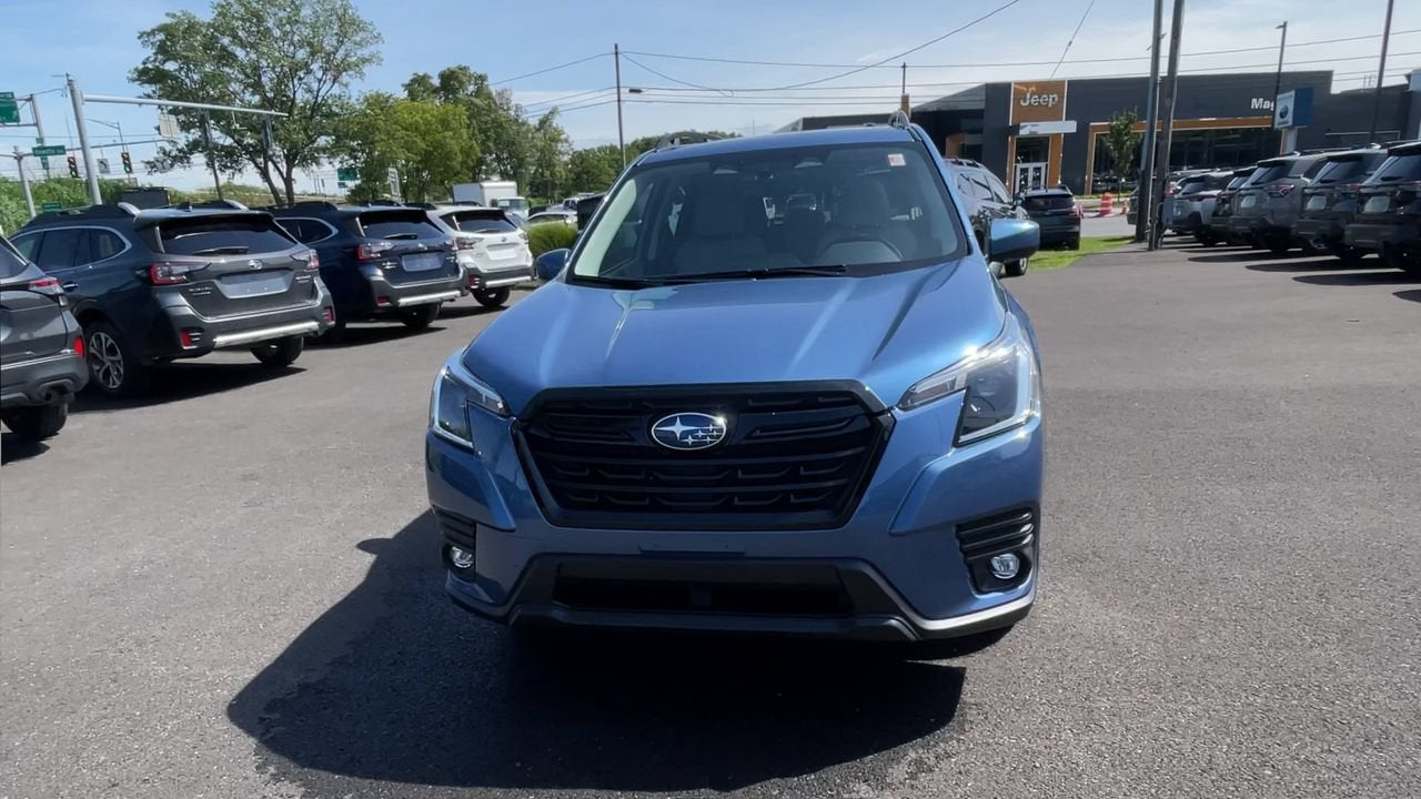 2024 Subaru Forester Premium