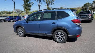 2024 Subaru Forester Premium