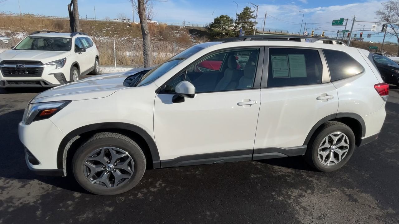 2023 Subaru Forester Premium