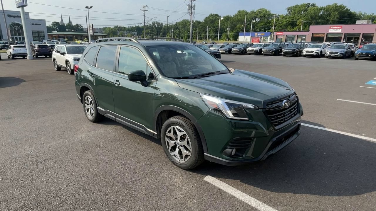 2023 Subaru Forester Premium