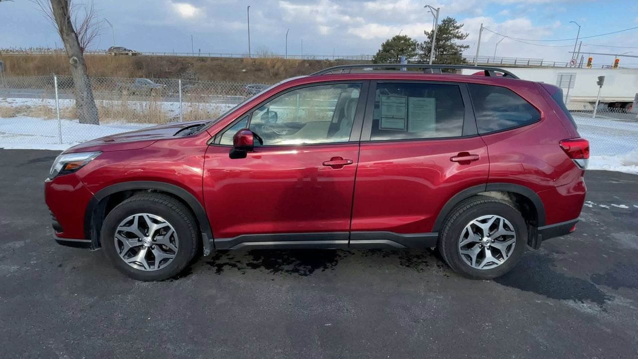 2023 Subaru Forester Premium