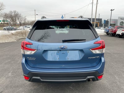 2023 Subaru Forester Premium