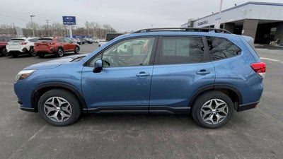 2023 Subaru Forester Premium