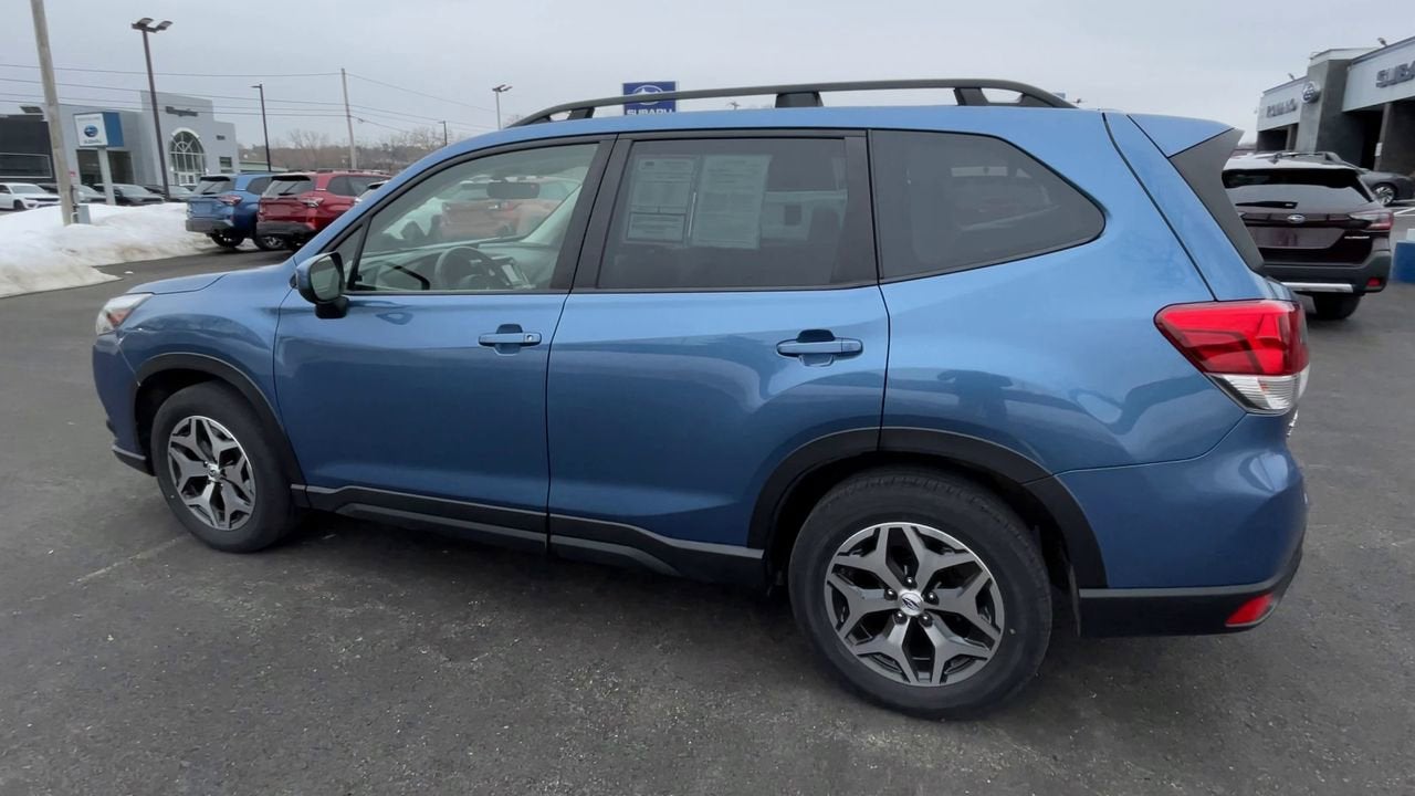 2023 Subaru Forester Premium