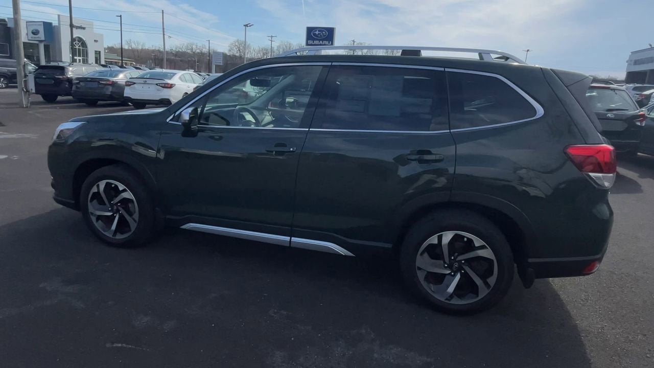 2023 Subaru Forester Touring