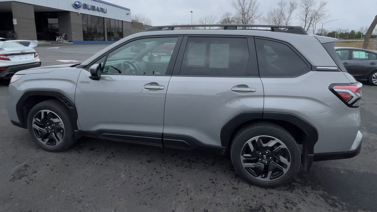 2025 Subaru Forester Premium Hybrid