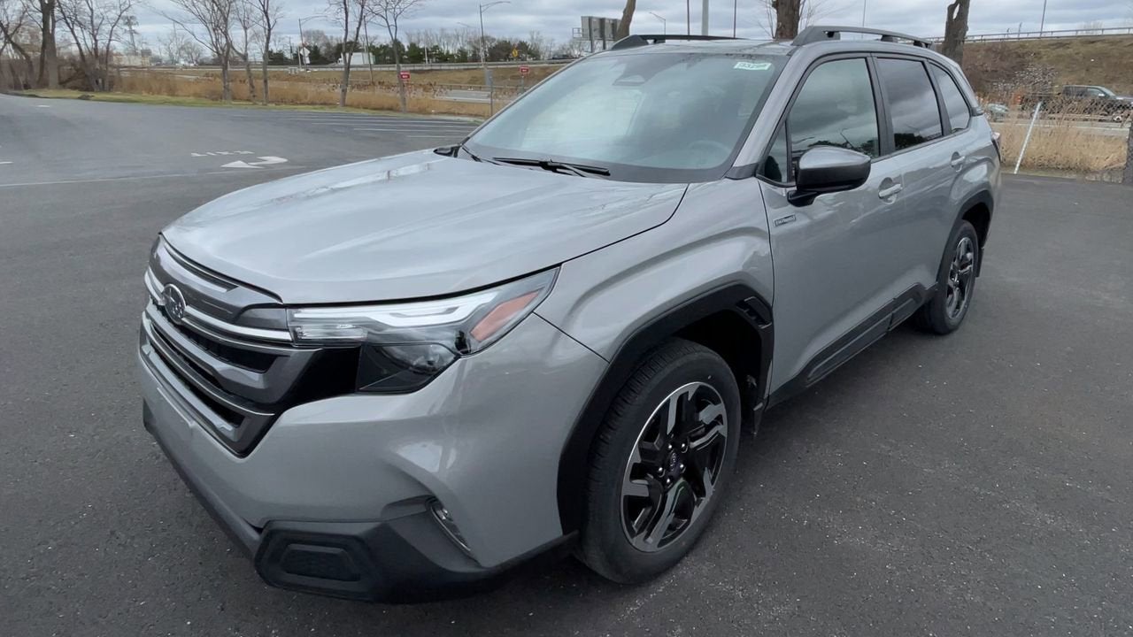 2025 Subaru Forester Premium Hybrid