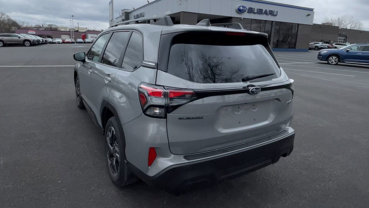2025 Subaru Forester Premium Hybrid