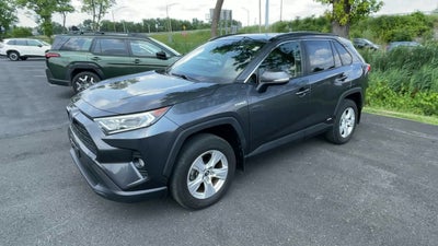2021 Toyota RAV4 Hybrid XLE