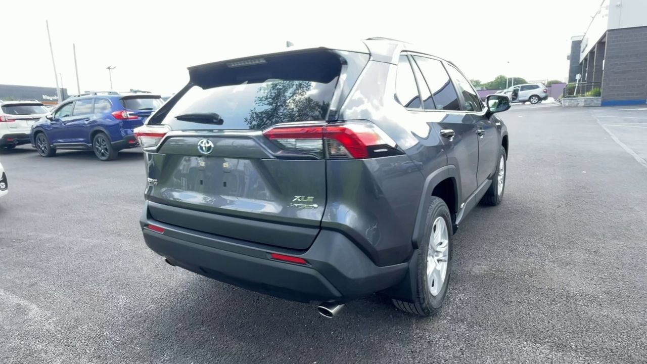 2021 Toyota RAV4 Hybrid XLE