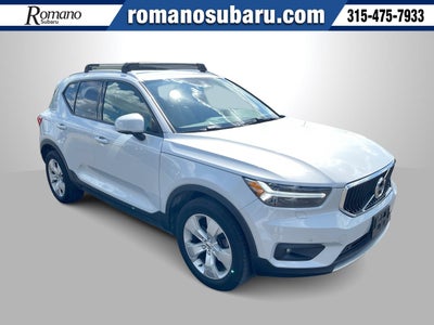 2020 Volvo XC40 Momentum