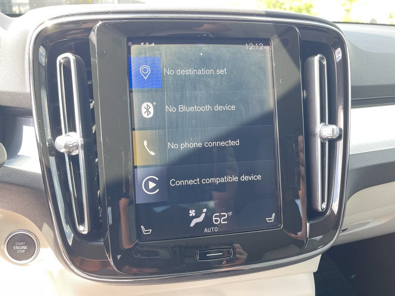 2020 Volvo XC40 Momentum