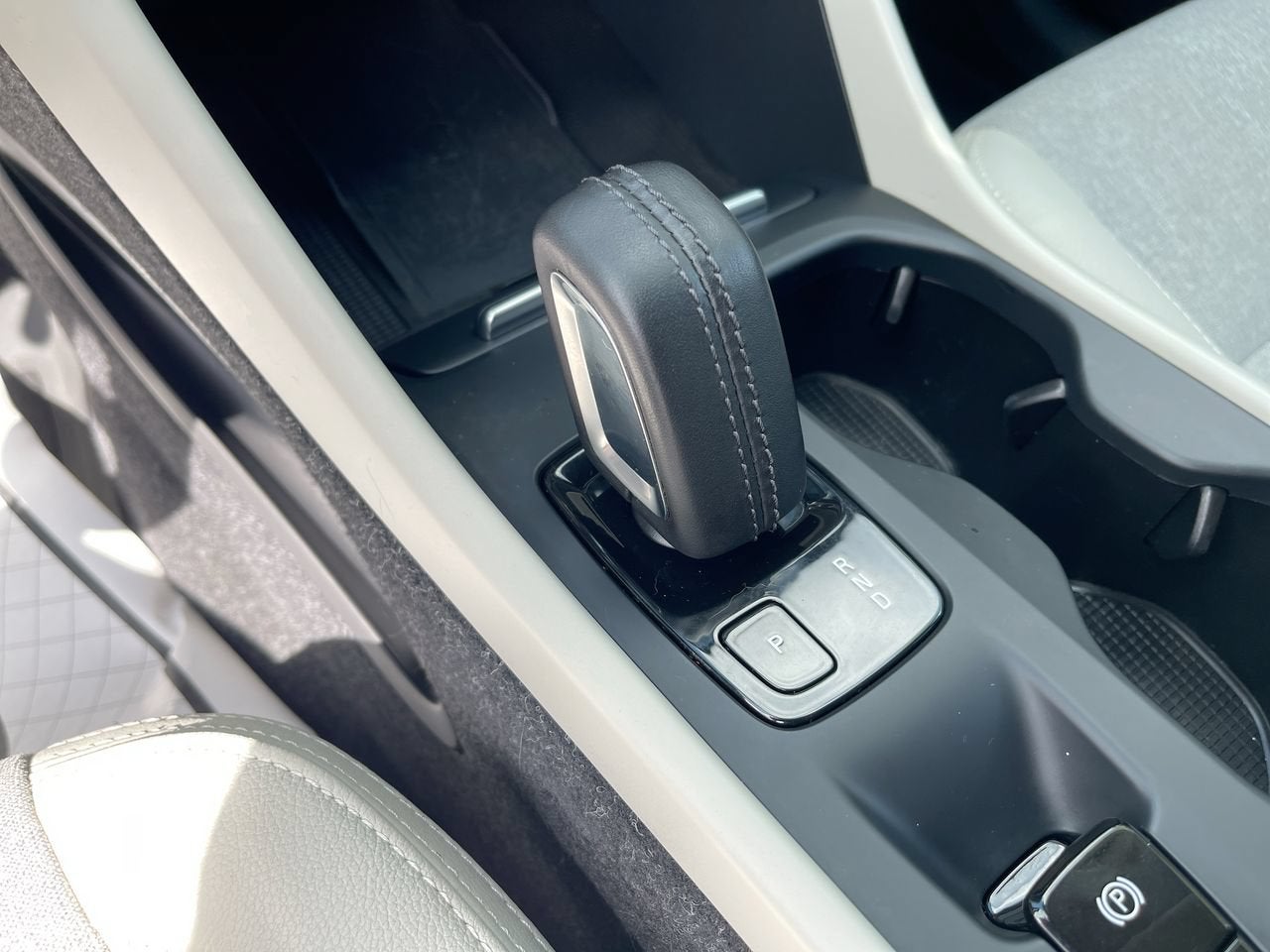2020 Volvo XC40 Momentum