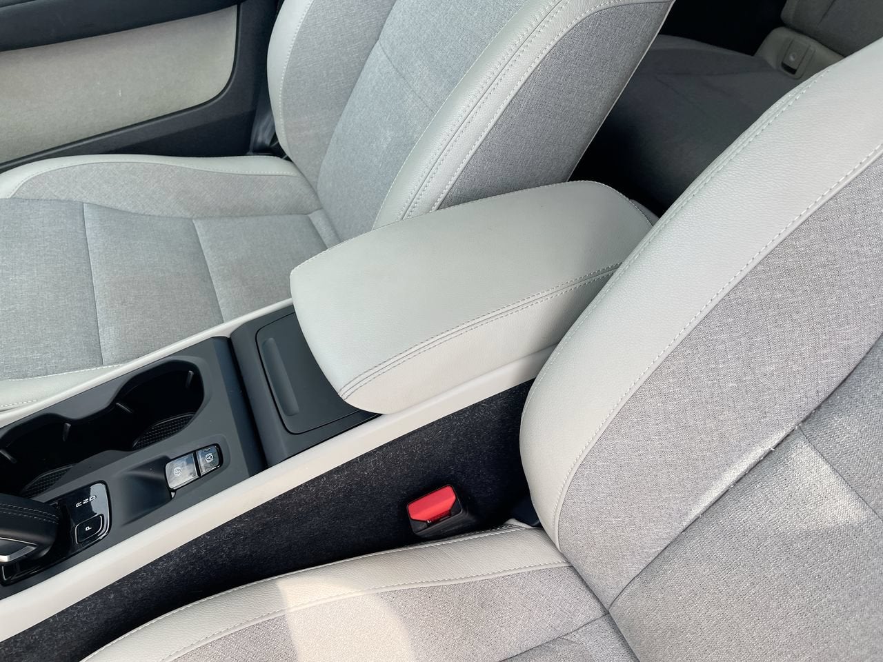 2020 Volvo XC40 Momentum