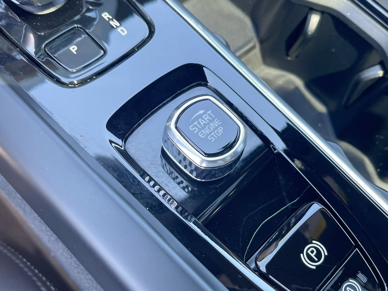 2026 Volvo XC60 Ultra Black Edition