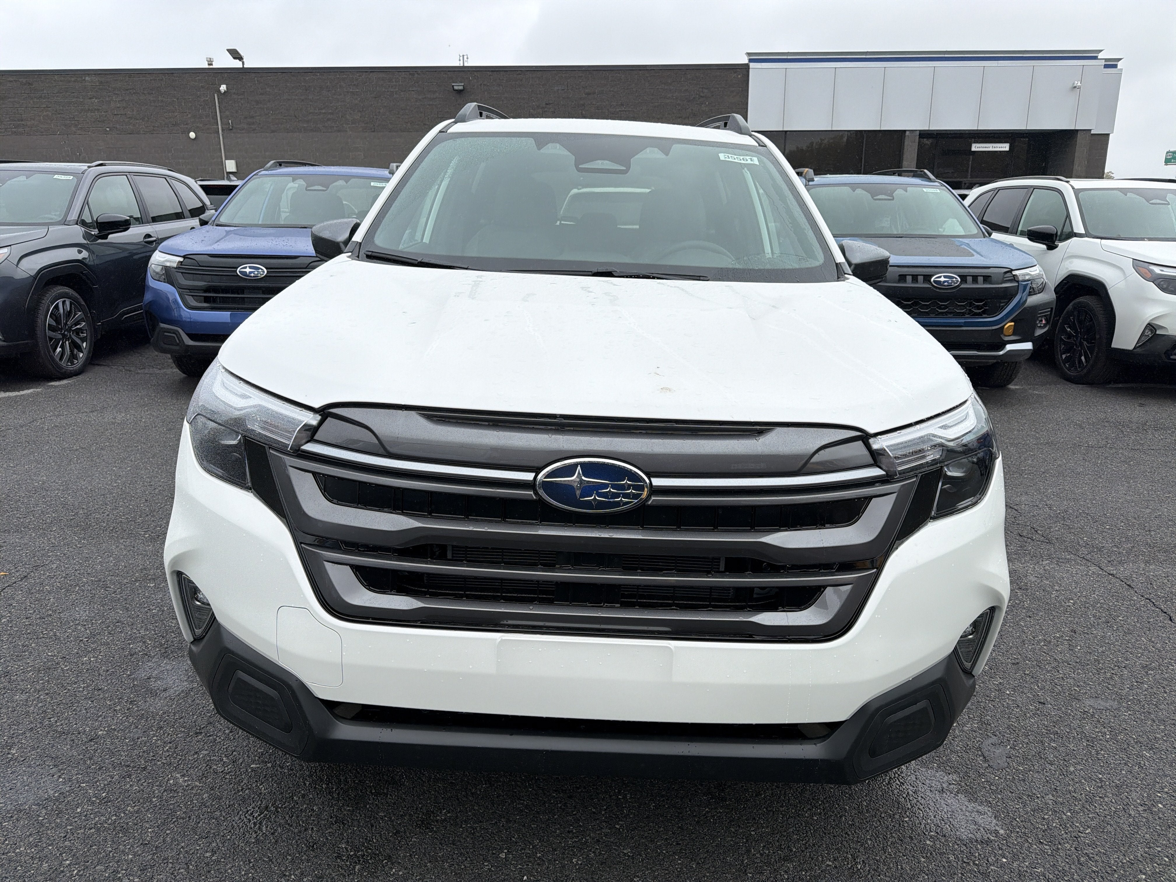 2026 Subaru FORESTER Premium Hybrid