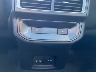 2026 Volkswagen Atlas Cross Sport 2.0T SEL R-Line Black 4MOTION