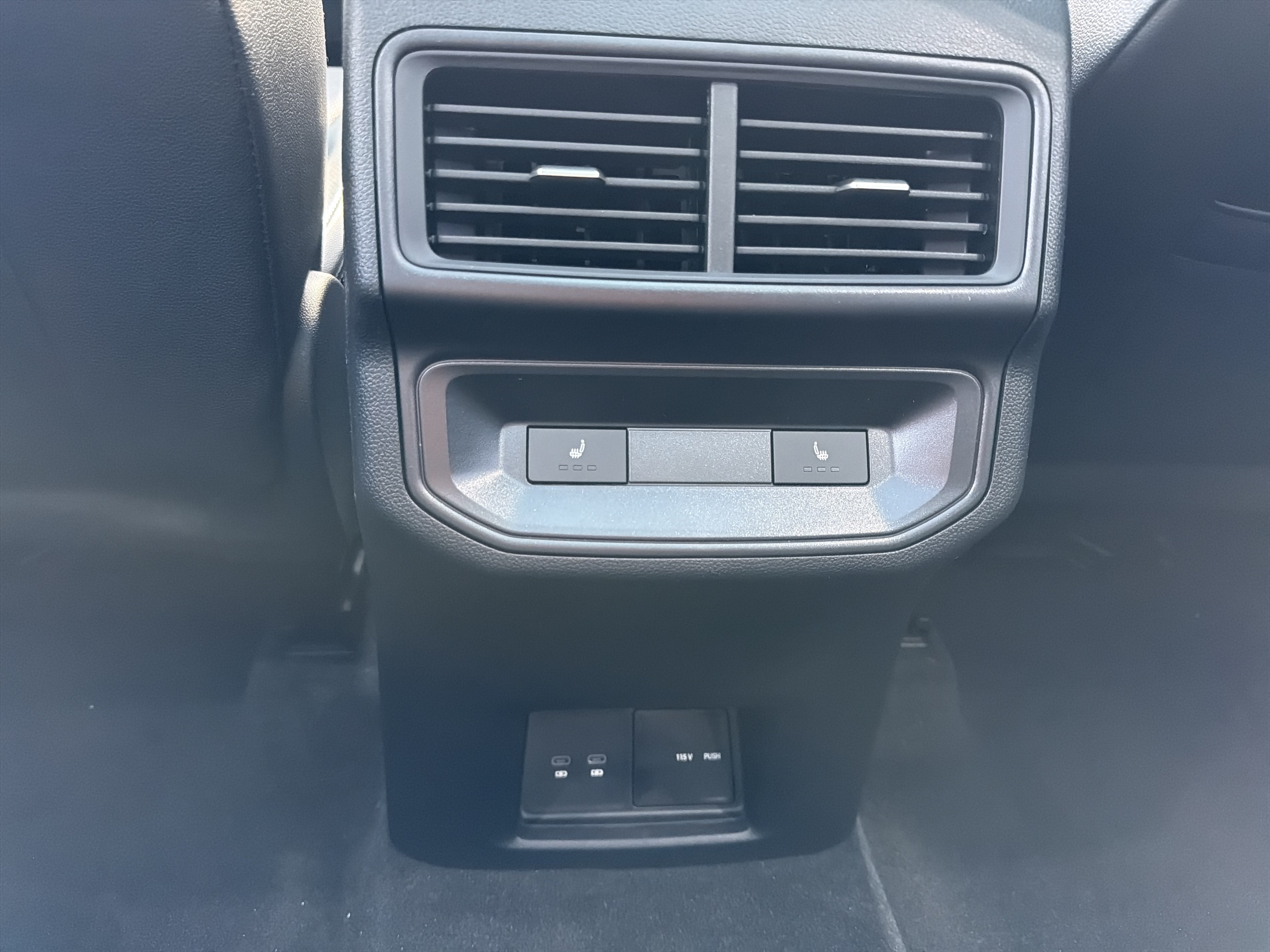 2026 Volkswagen Atlas Cross Sport 2.0T SEL 4MOTION
