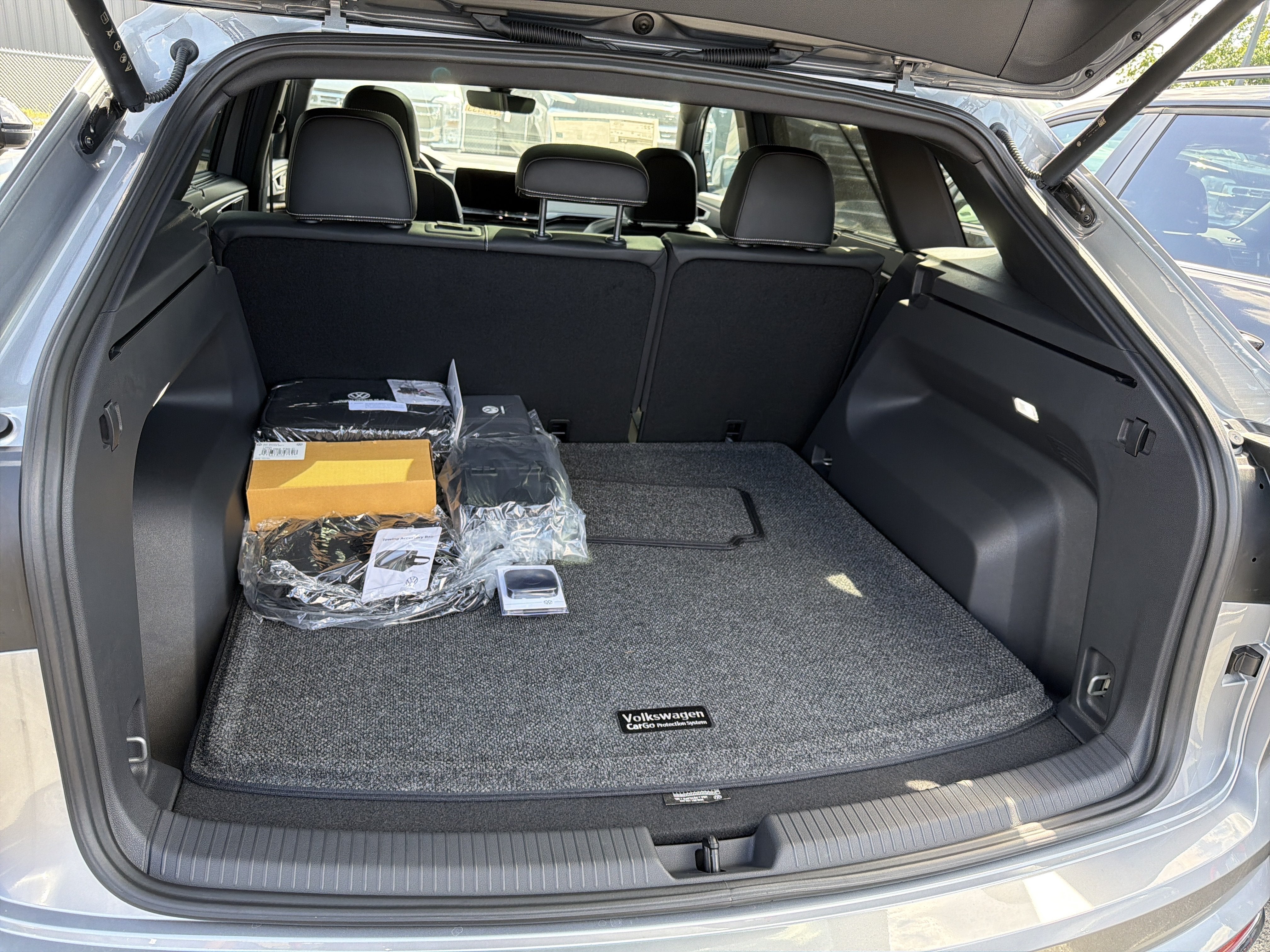 2026 Volkswagen Atlas Cross Sport 2.0T SEL 4MOTION