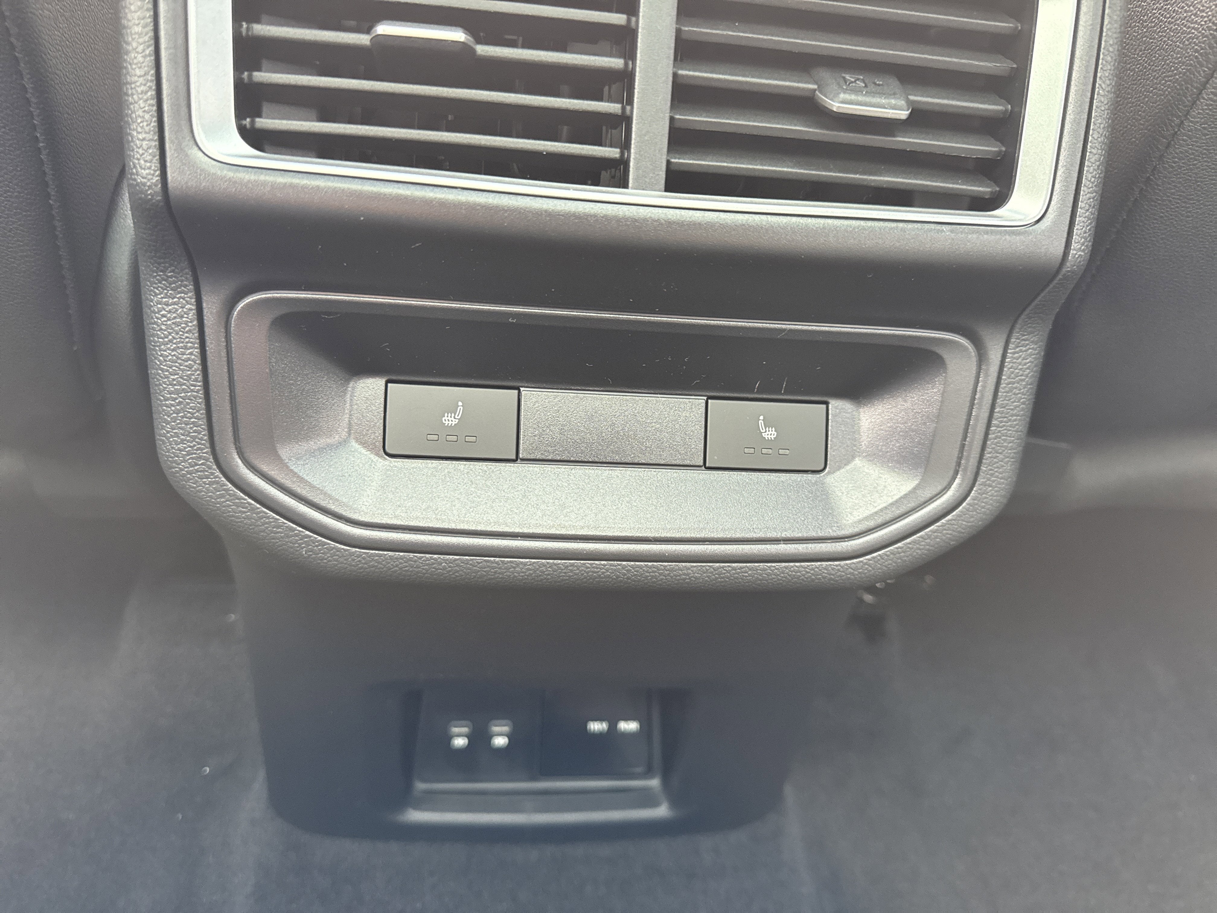 2026 Volkswagen Atlas Cross Sport 2.0T SEL 4MOTION