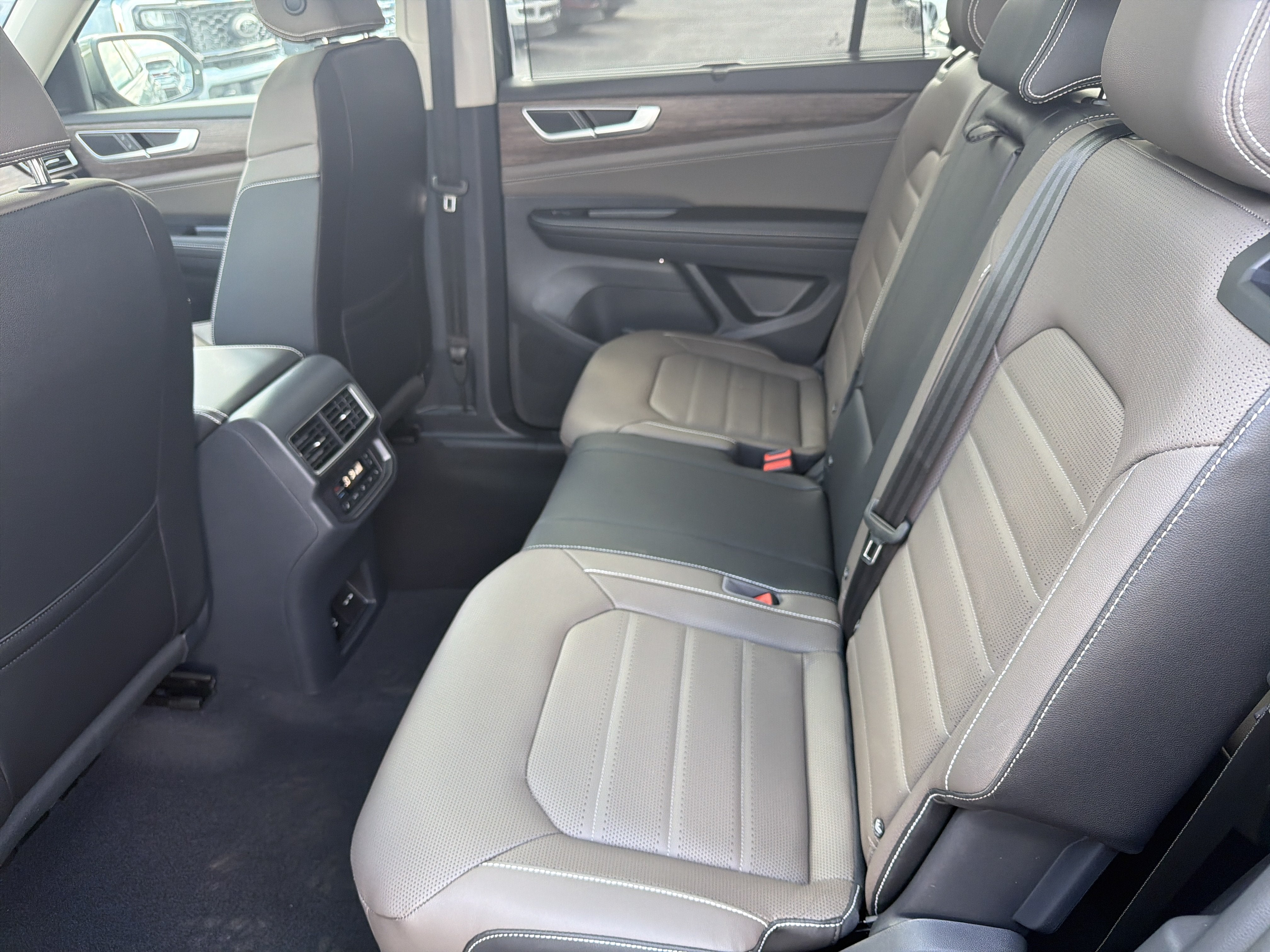 2026 Volkswagen Atlas 2.0T SEL 4MOTION
