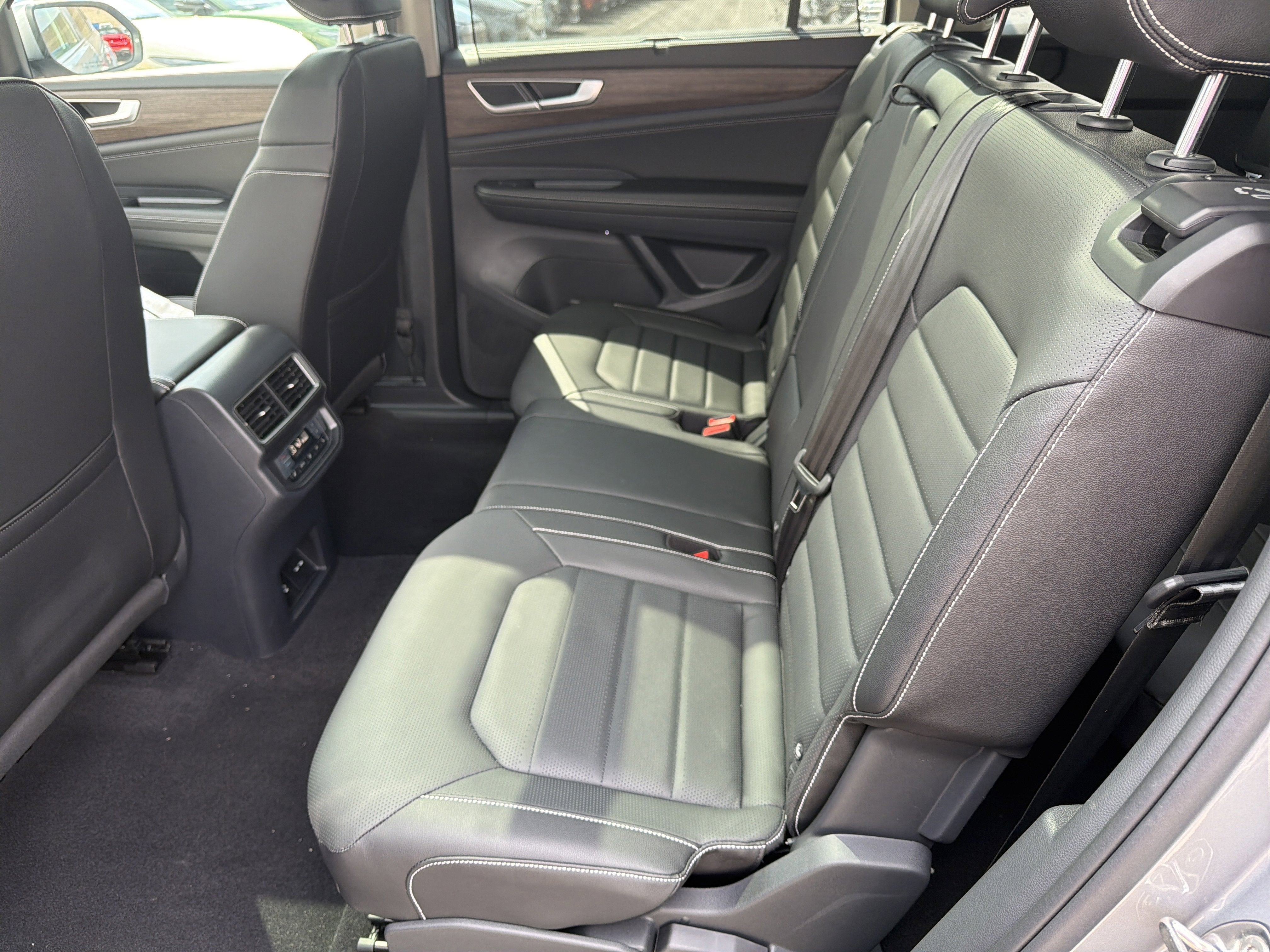2026 Volkswagen Atlas 2.0T SEL 4MOTION