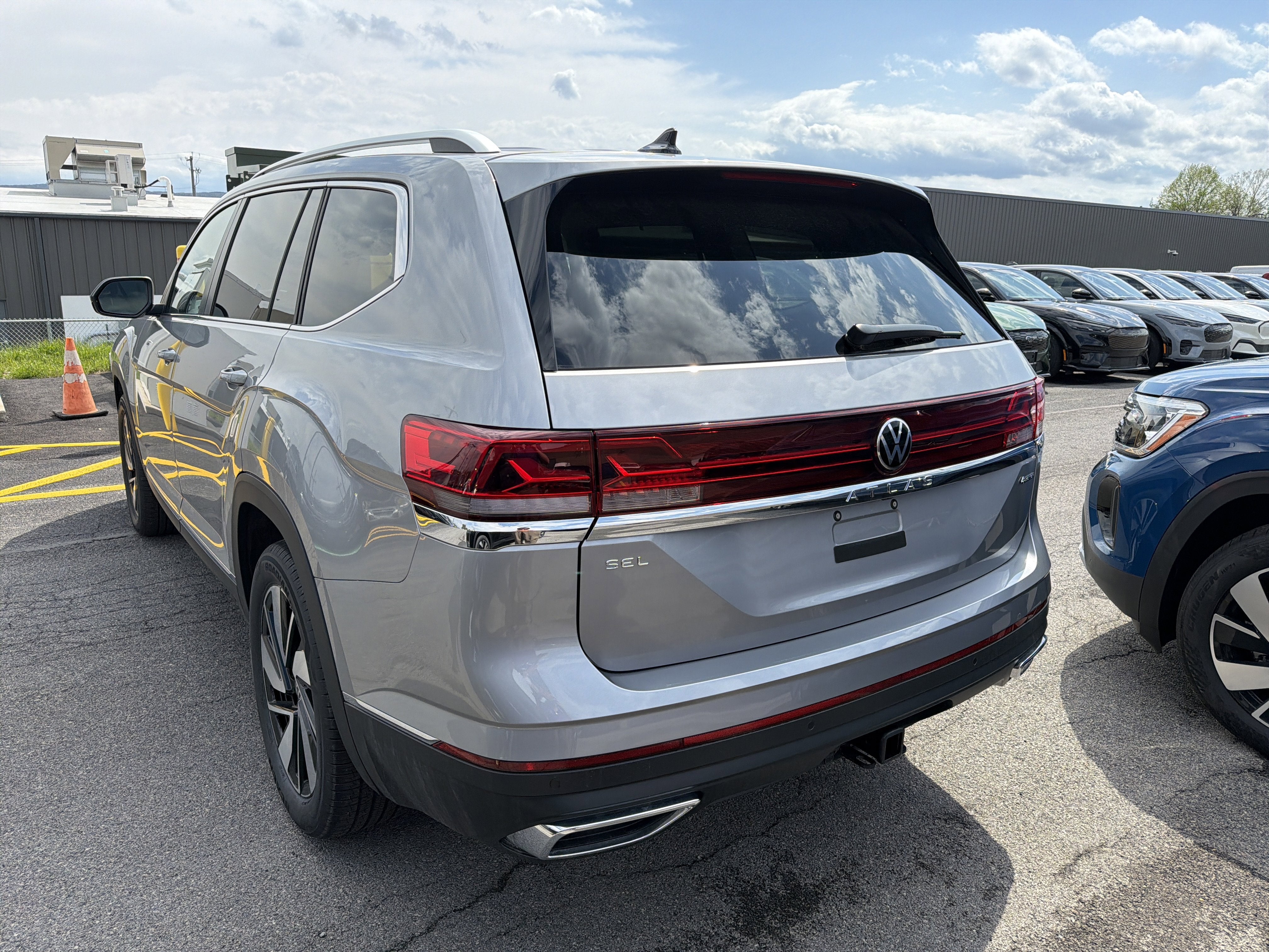 2026 Volkswagen Atlas 2.0T SEL 4MOTION