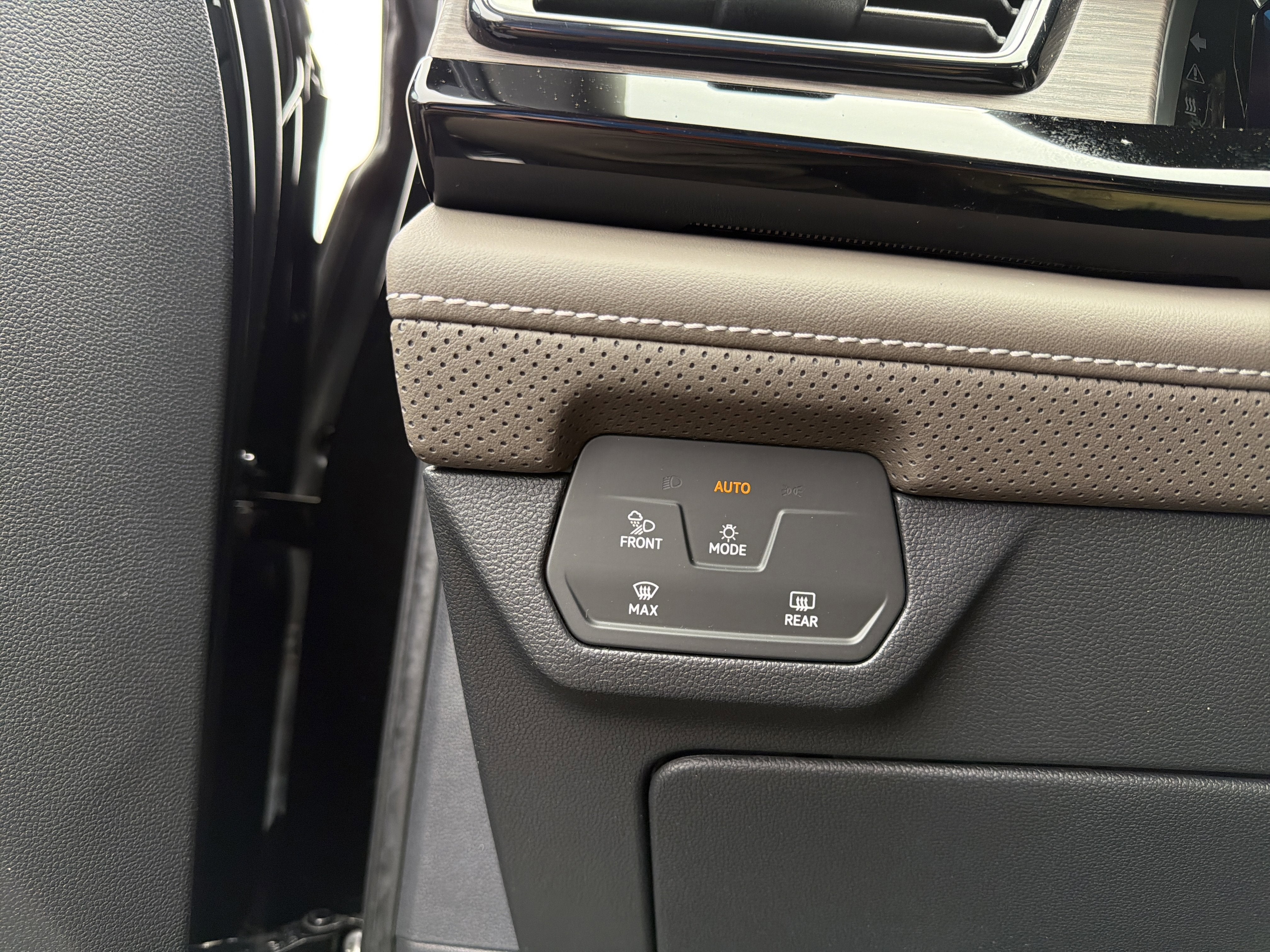 2026 Volkswagen Atlas 2.0T SEL 4MOTION