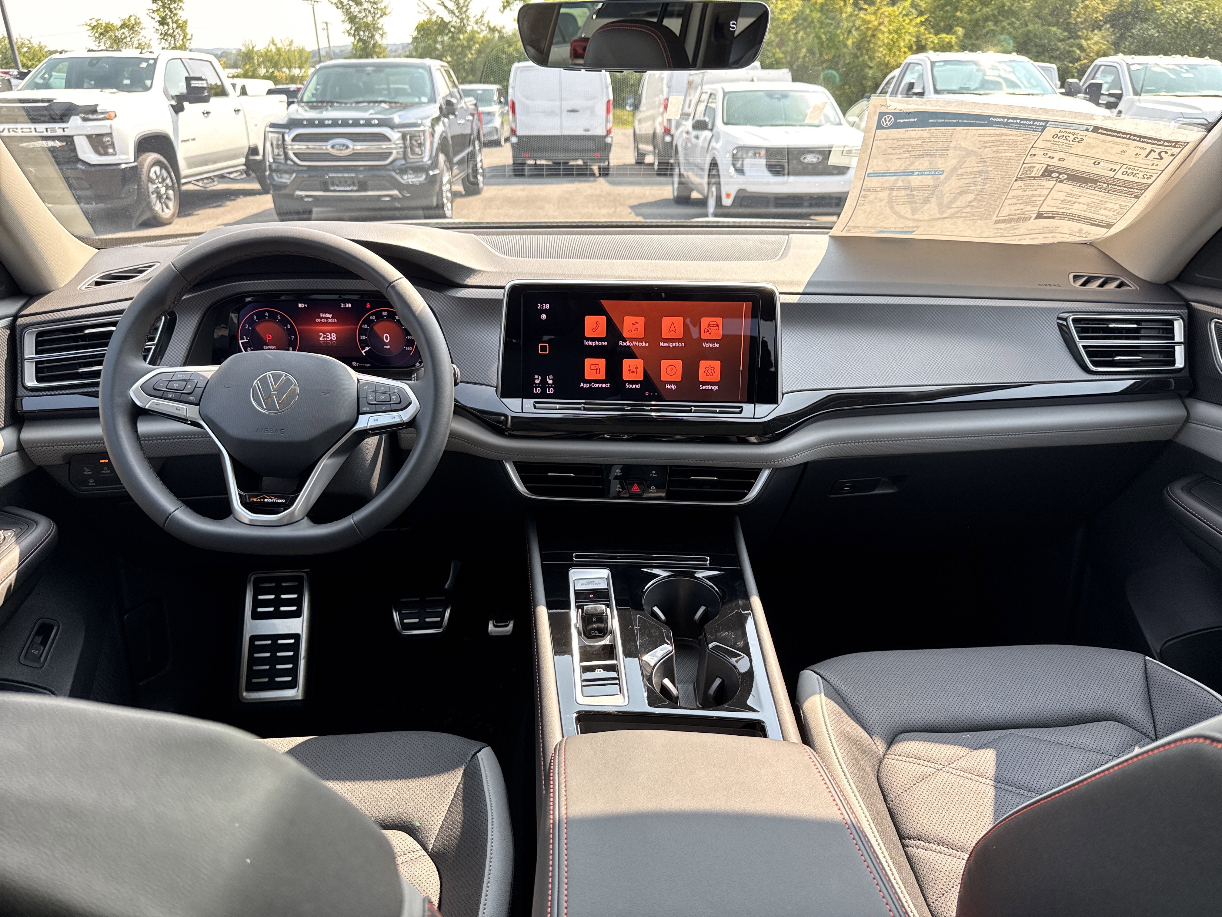 2026 Volkswagen Atlas 2.0T Peak Edition 4MOTION