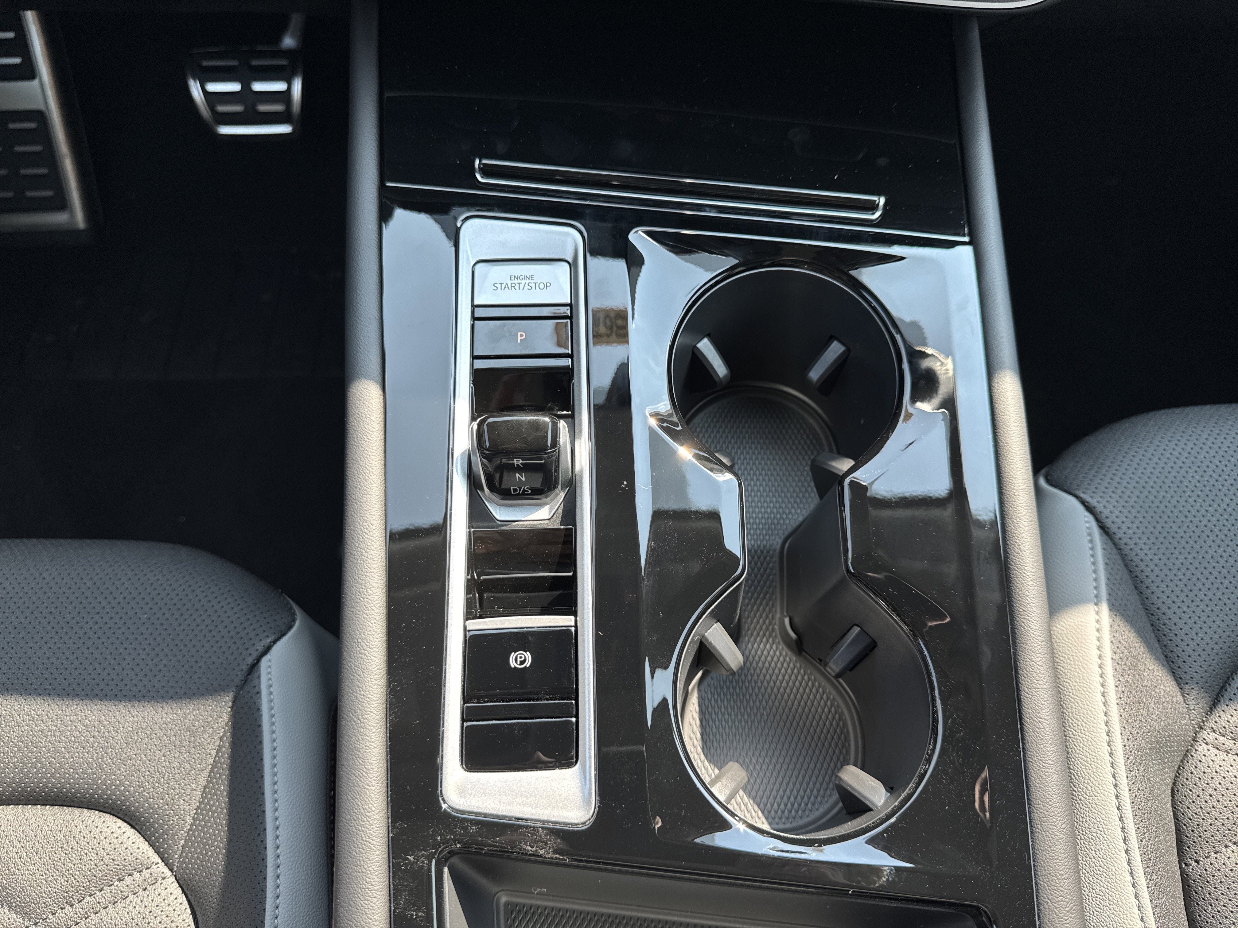 2026 Volkswagen Atlas 2.0T Peak Edition 4MOTION