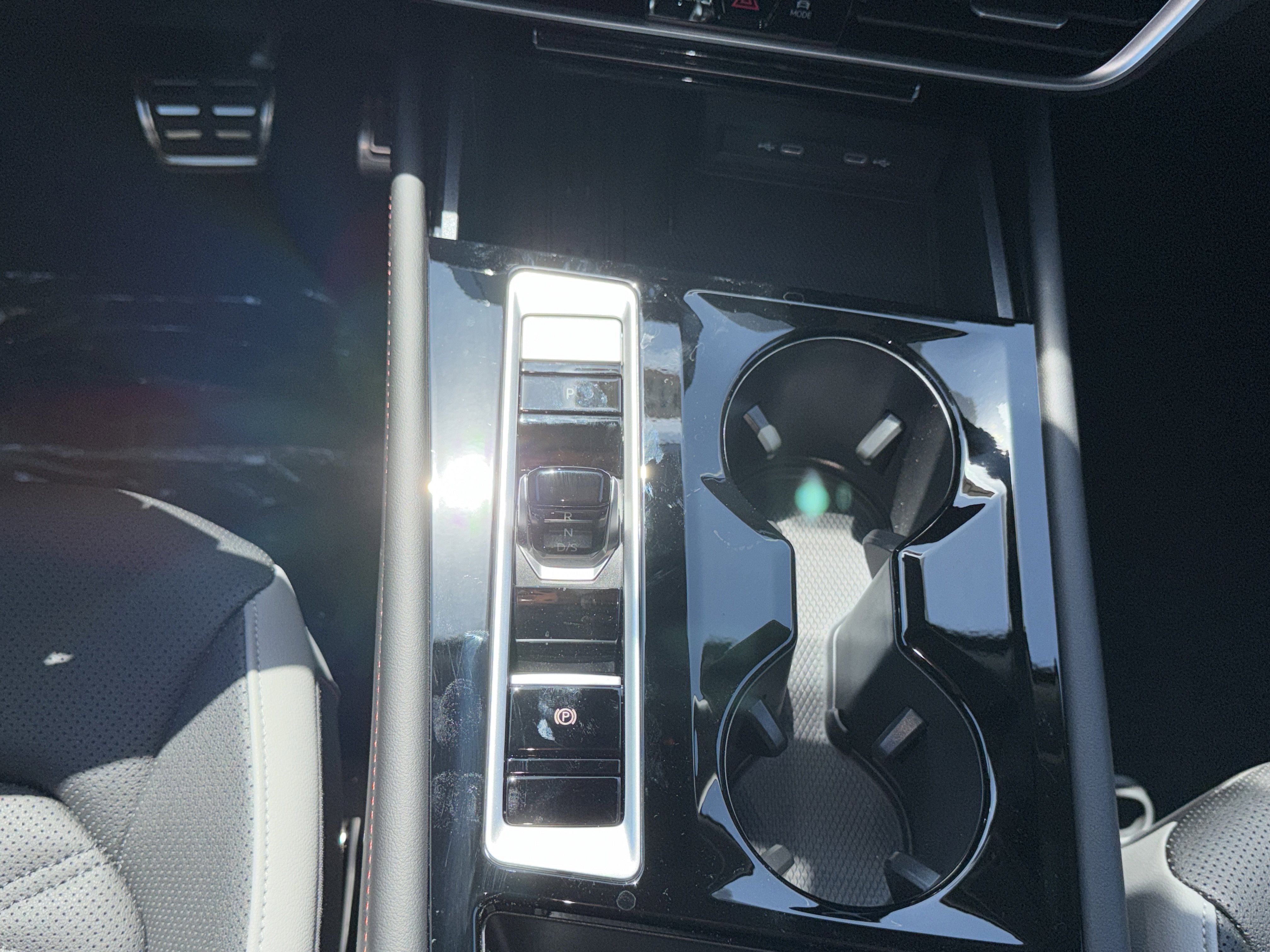 2026 Volkswagen Atlas 2.0T Peak Edition 4MOTION