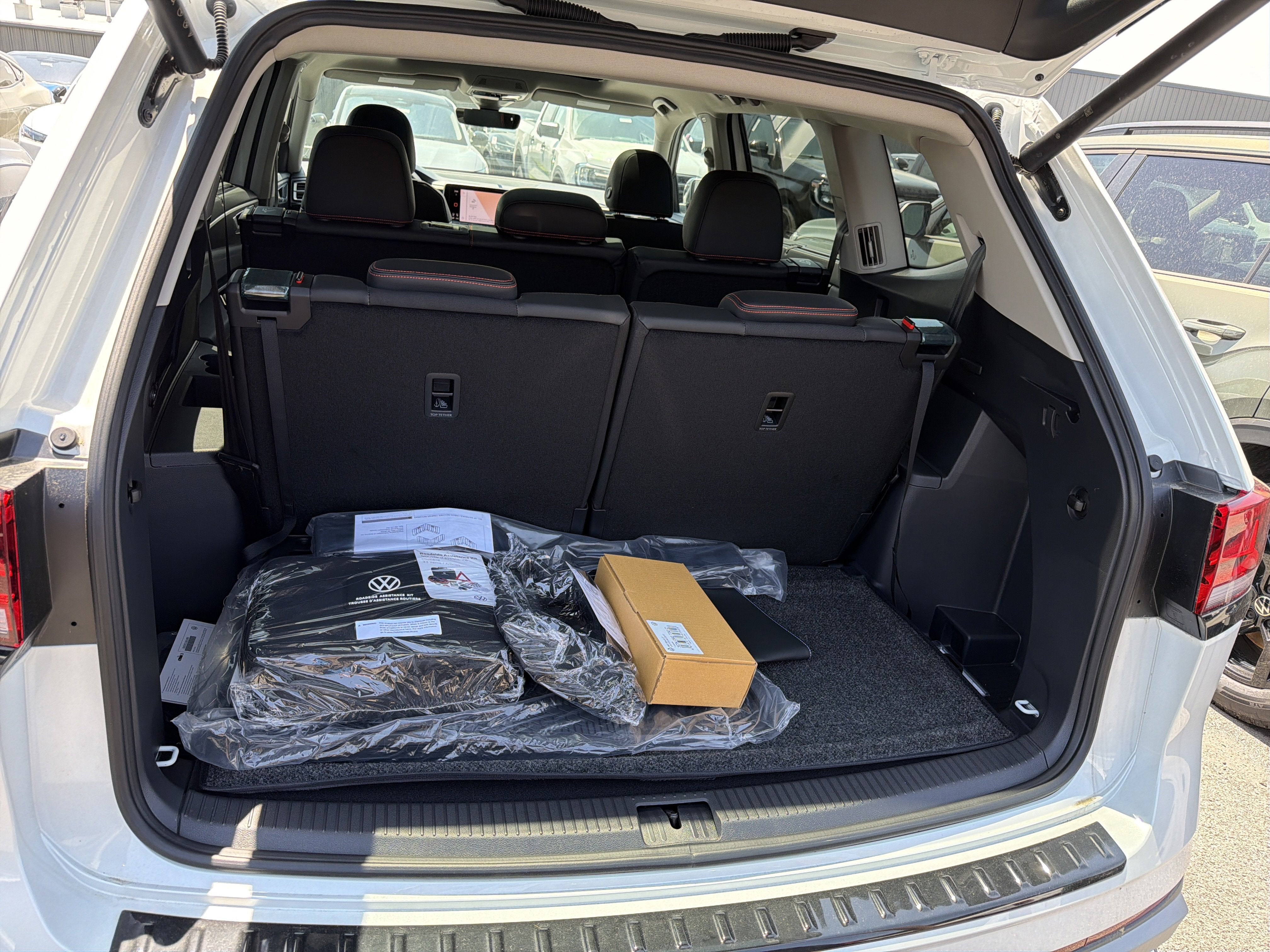 2026 Volkswagen Atlas 2.0T Peak Edition 4MOTION
